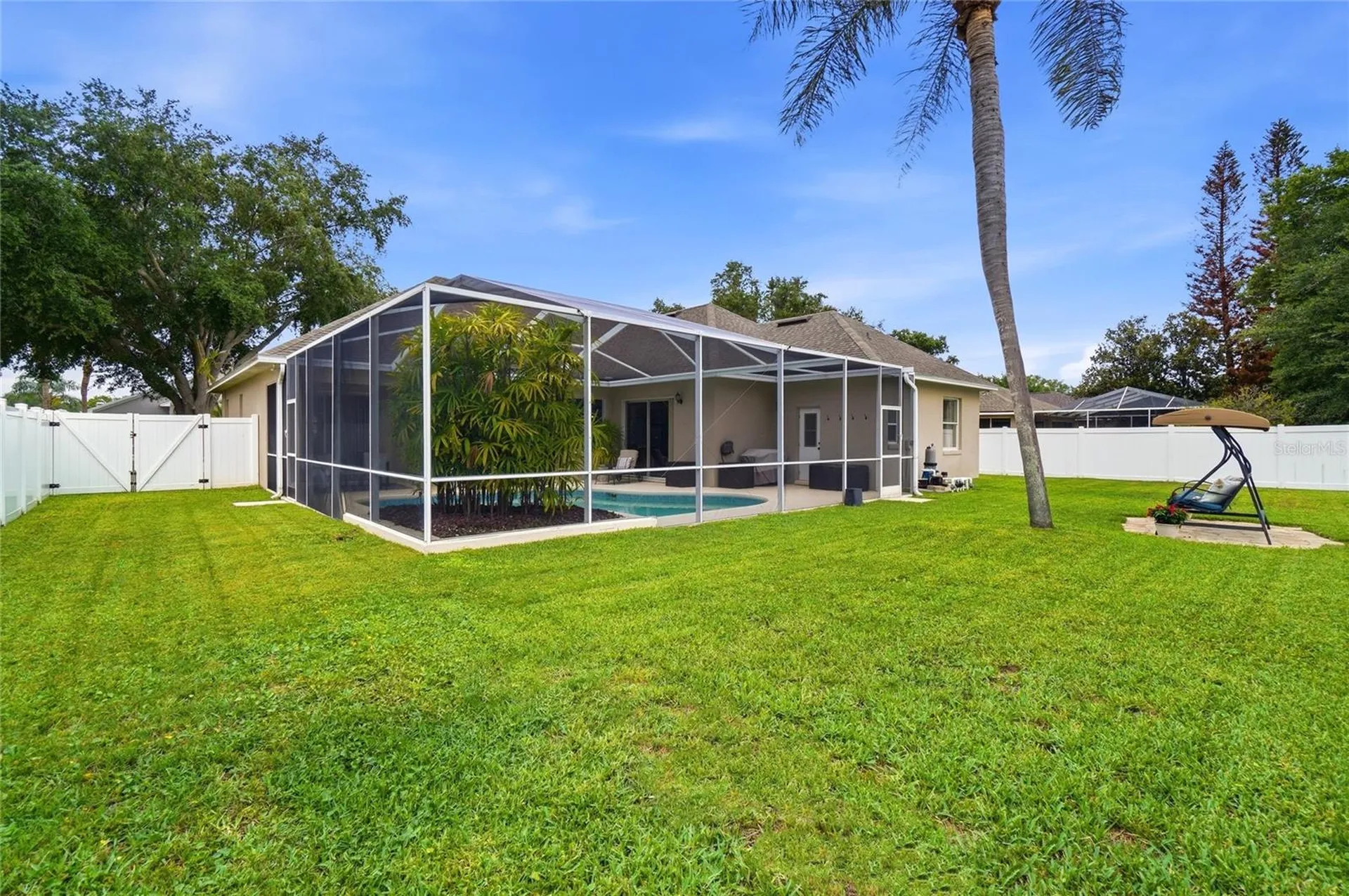 335 Ruby Lake Loop Winter Haven FL 33884