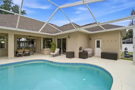 335 Ruby Lake Loop Winter Haven FL 33884