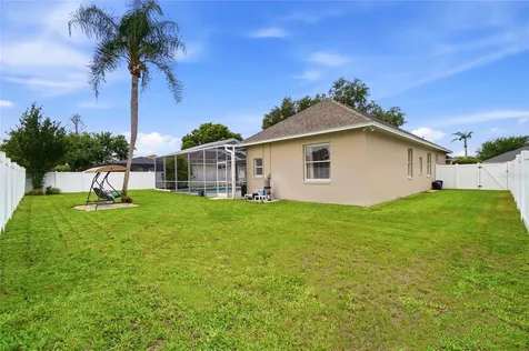 335 Ruby Lake Loop Winter Haven FL 33884