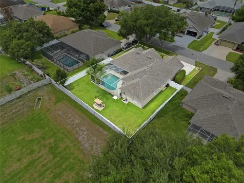 335 Ruby Lake Loop Winter Haven FL 33884