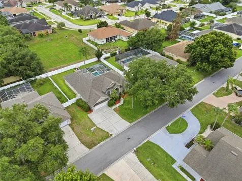 335 Ruby Lake Loop Winter Haven FL 33884