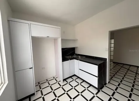 Calle 10 Villa Nitza Manati PR 00674