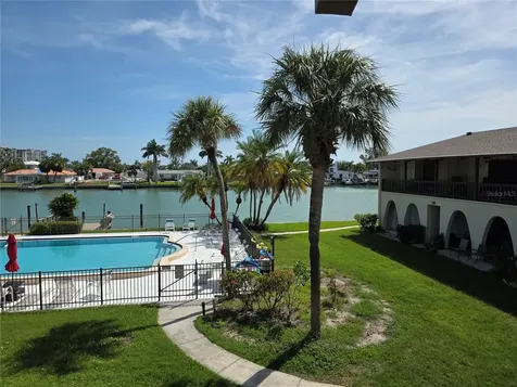507 Plaza Seville Court Treasure Island FL 33706