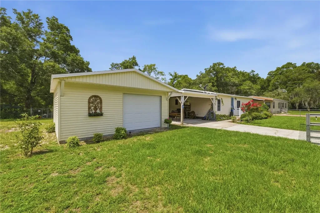 11140 SW 109th Place Dunnellon FL 34432