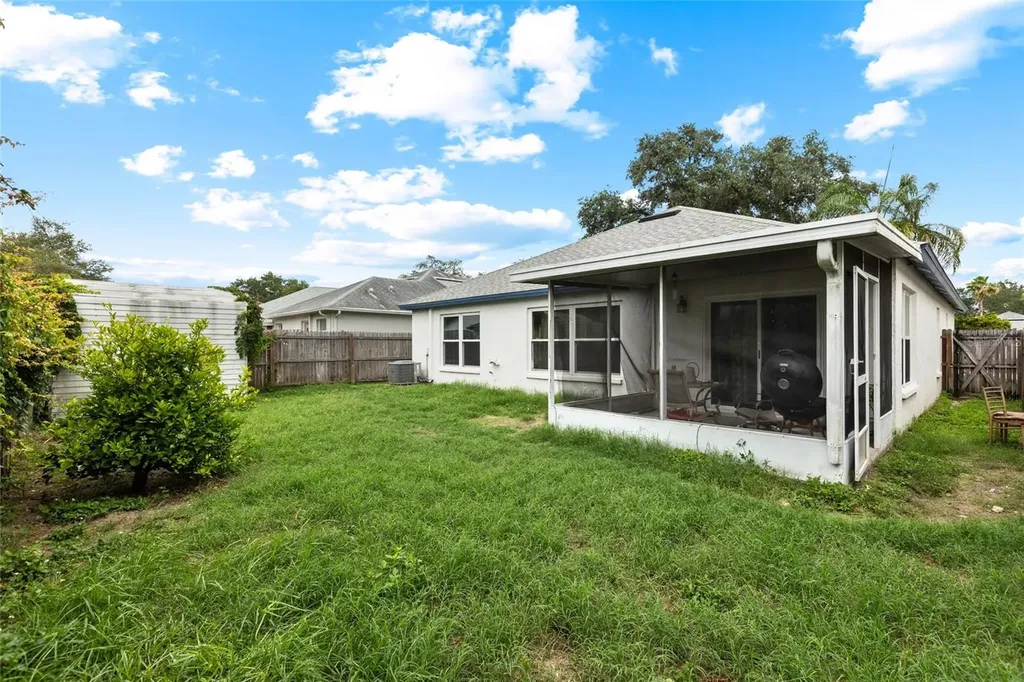 11019 Connacht Way Tampa FL 33610