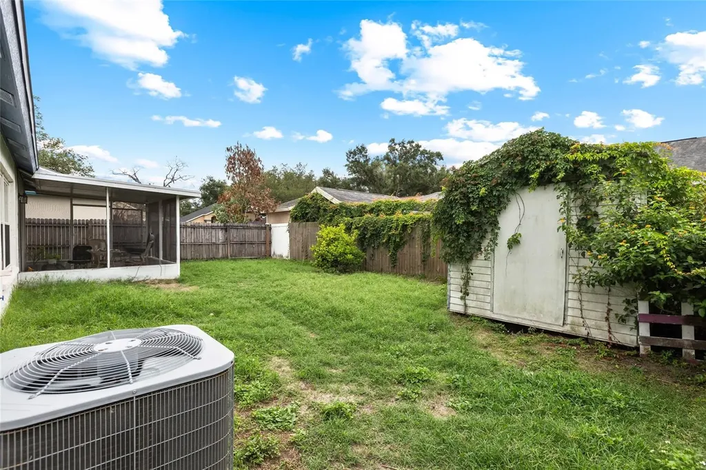 11019 Connacht Way Tampa FL 33610