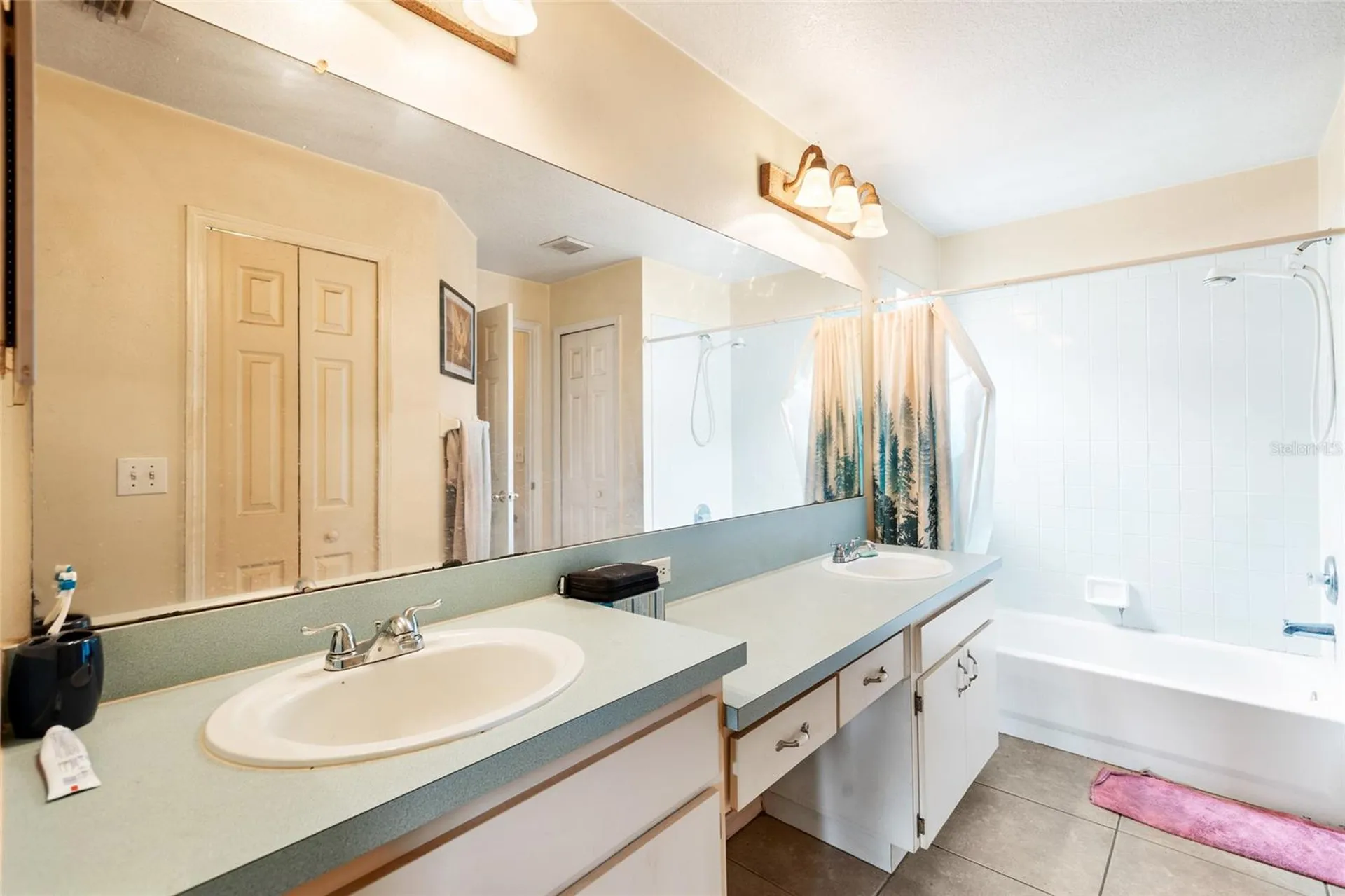 11019 Connacht Way Tampa FL 33610