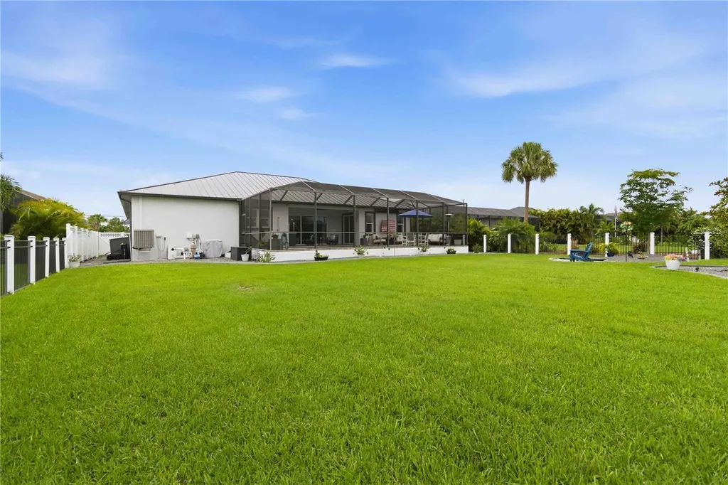 216 Rotonda Boulevard E Rotonda West FL 33947