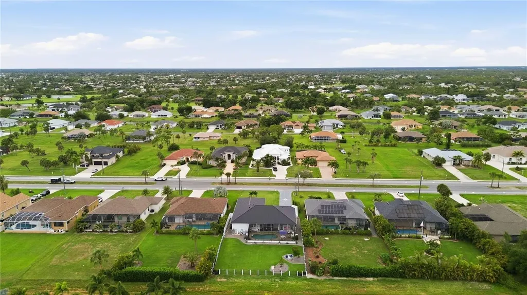 216 Rotonda Boulevard E Rotonda West FL 33947