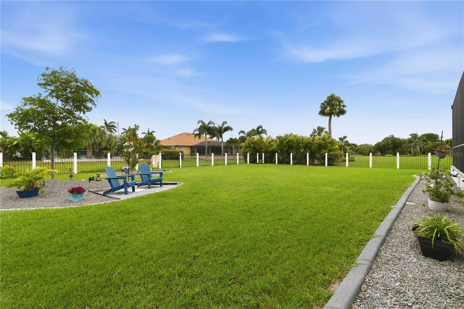 216 Rotonda Boulevard E Rotonda West FL 33947