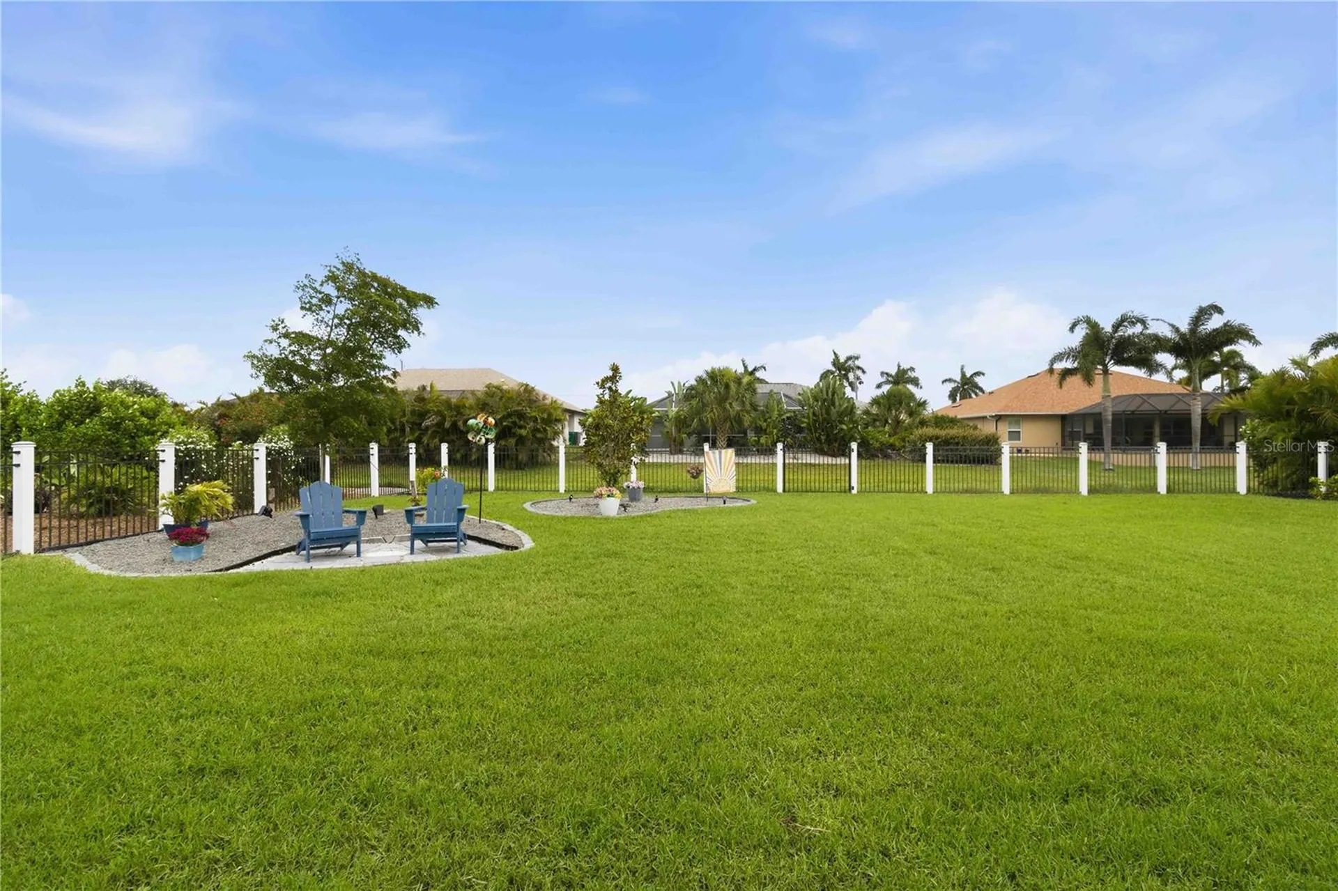 216 Rotonda Boulevard E Rotonda West FL 33947