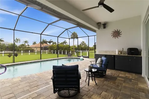 216 Rotonda Boulevard E Rotonda West FL 33947