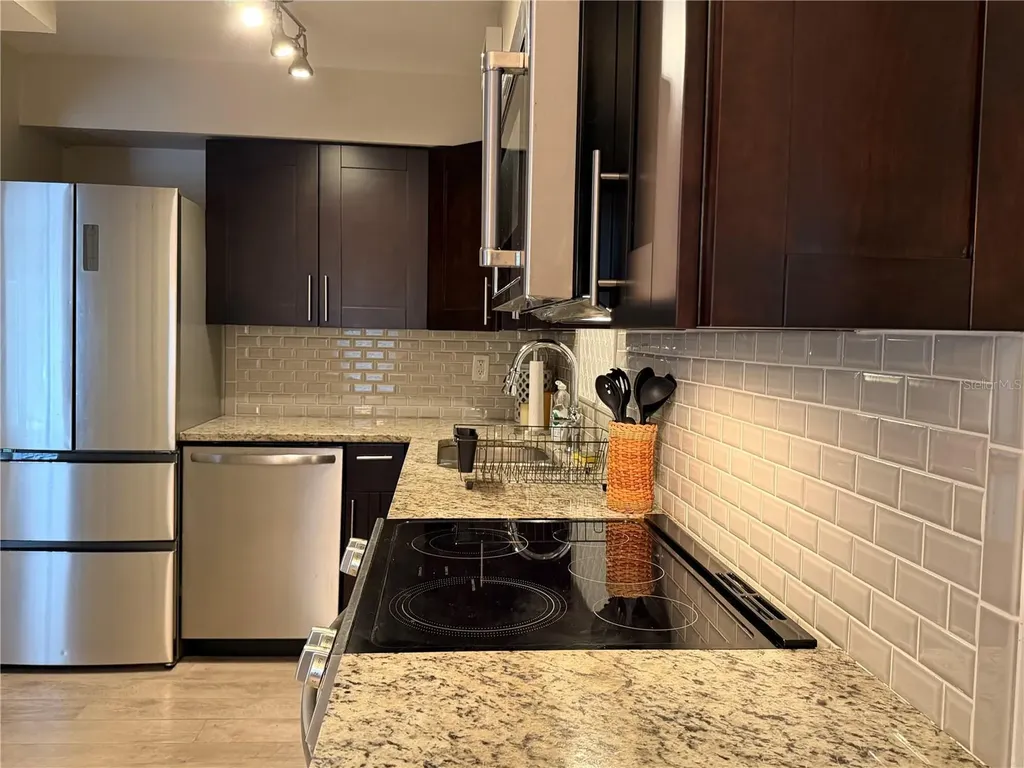4985 Cobia Drive SE St Petersburg FL 33705
