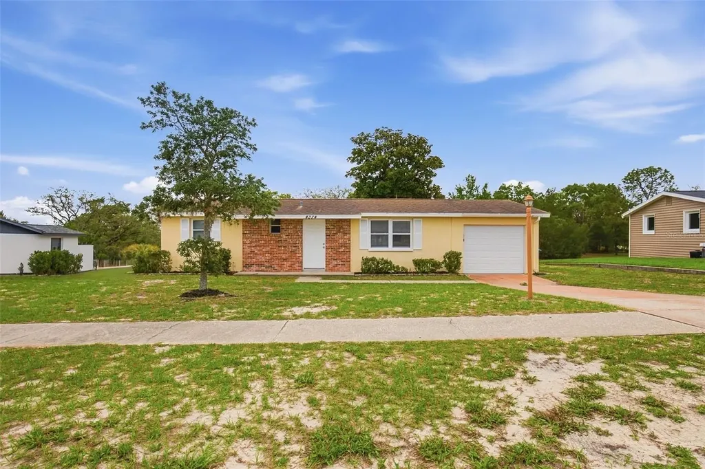 4374 Oriole Avenue Spring Hill FL 34608