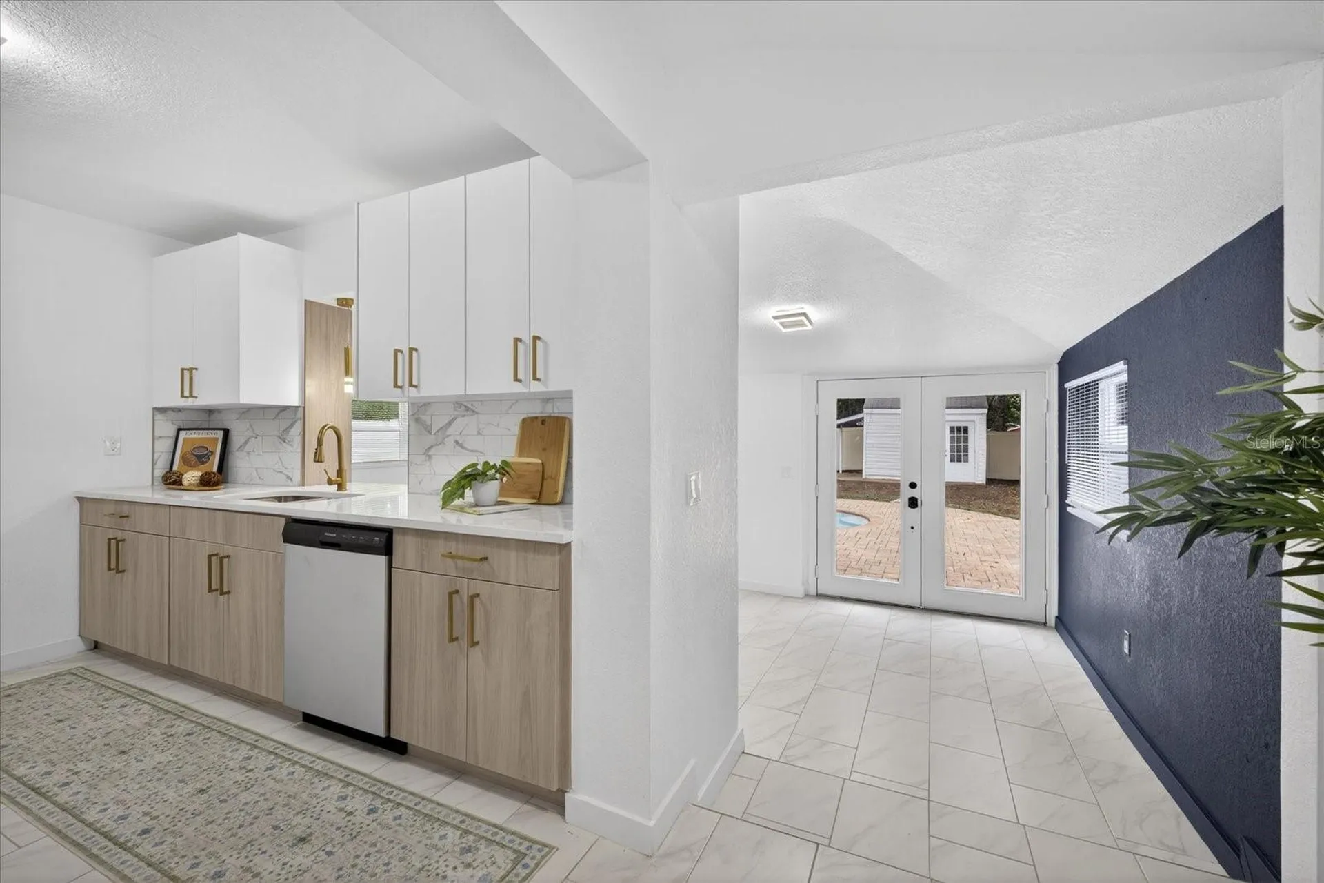 1919 E Clifton Street Tampa FL 33610