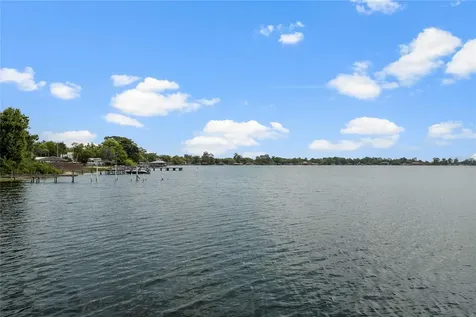3222 Holliday Avenue Apopka FL 32703