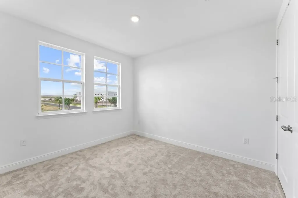 10115 Pearson Avenue Orlando FL 32827