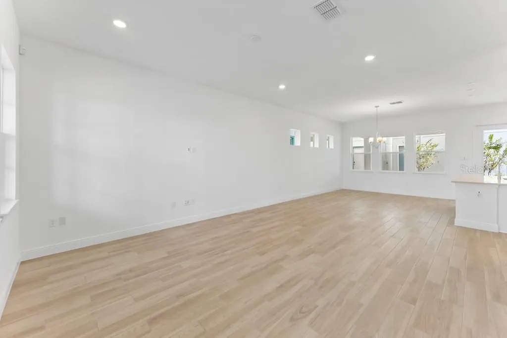 10115 Pearson Avenue Orlando FL 32827