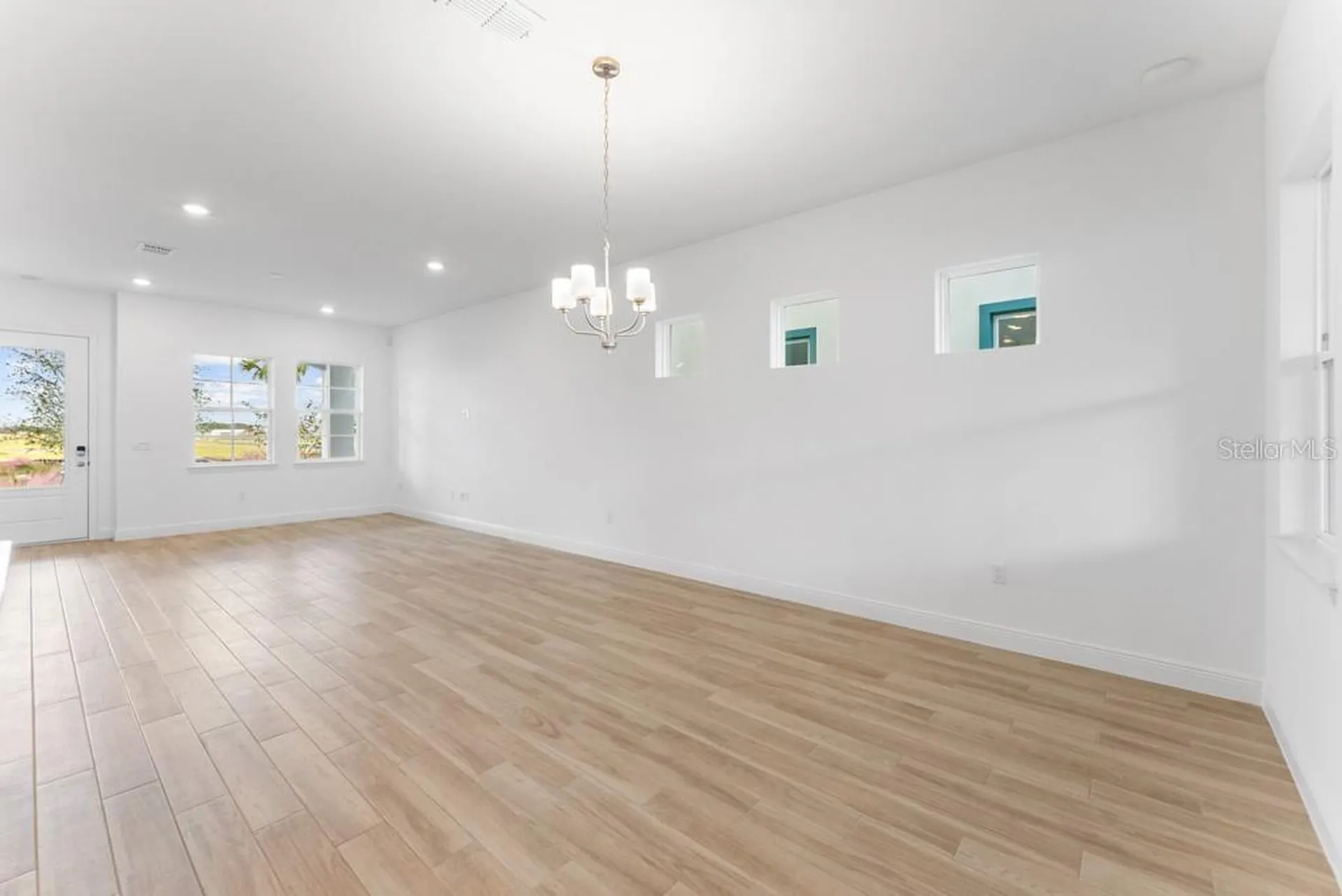 10115 Pearson Avenue Orlando FL 32827