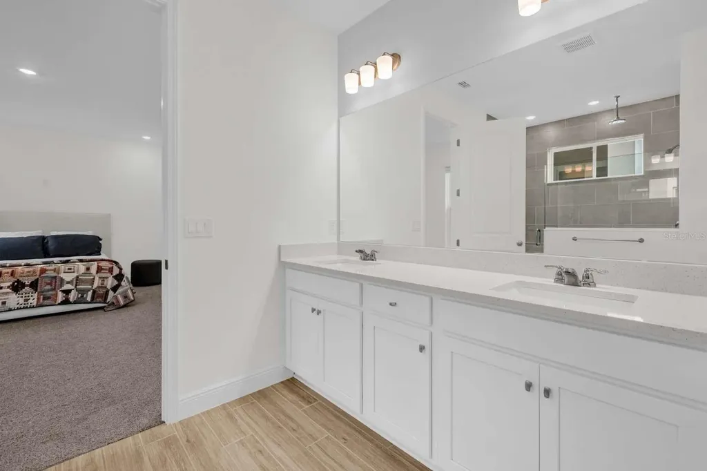 10061 Dulbecco Street Orlando FL 32827