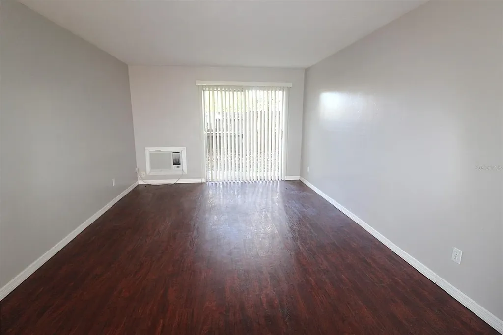 3001 Bee Ridge Road Sarasota FL 34239