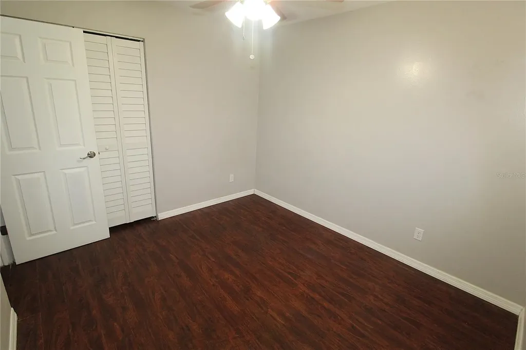 3001 Bee Ridge Road Sarasota FL 34239