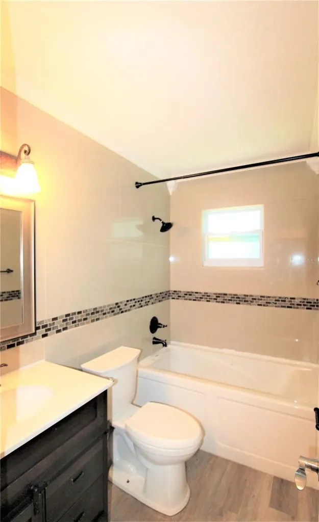 3001 Bee Ridge Road Sarasota FL 34239