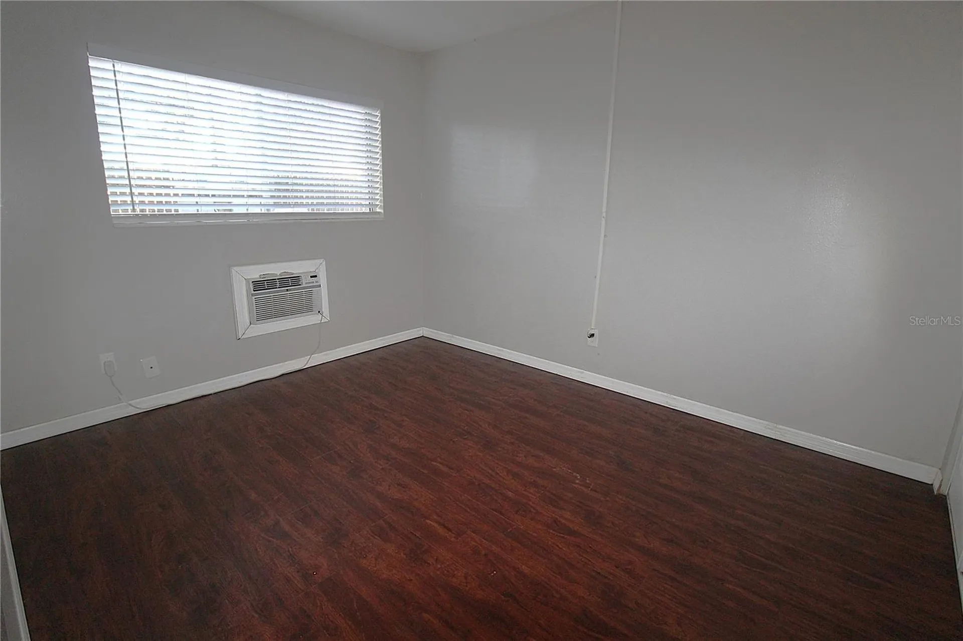 3001 Bee Ridge Road Sarasota FL 34239