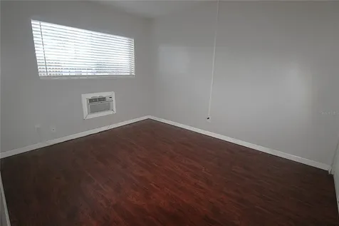 3001 Bee Ridge Road Sarasota FL 34239
