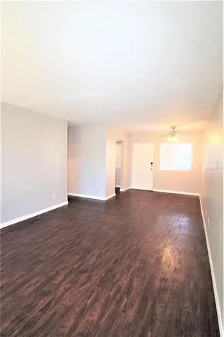 3001 Bee Ridge Road Sarasota FL 34239