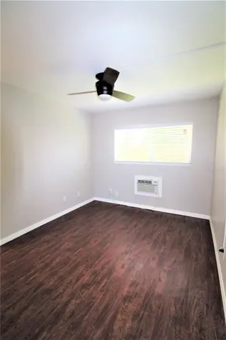 3001 Bee Ridge Road Sarasota FL 34239