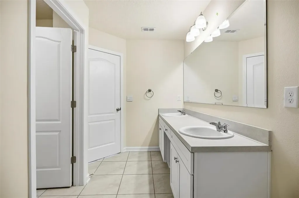 165 Redbud Road Palm Coast FL 32137
