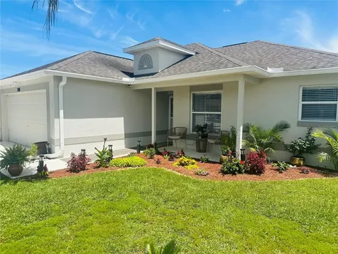 340 Edgewood Court Kissimmee FL 34759