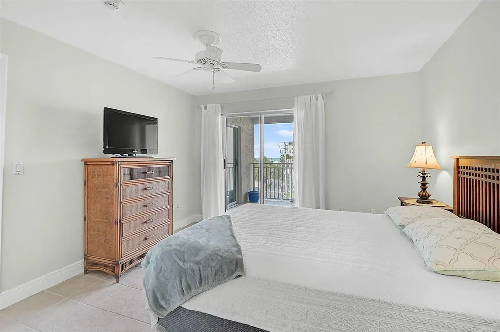 845 Benjamin Franklin Drive Sarasota FL 34236