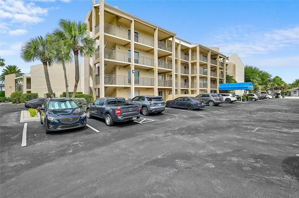845 Benjamin Franklin Drive Sarasota FL 34236