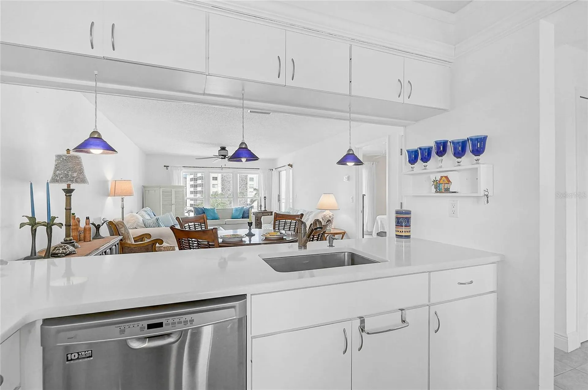 845 Benjamin Franklin Drive Sarasota FL 34236