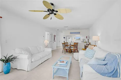 845 Benjamin Franklin Drive Sarasota FL 34236