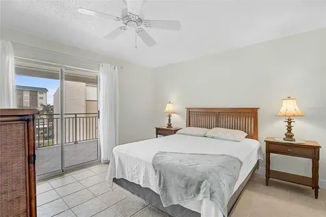 845 Benjamin Franklin Drive Sarasota FL 34236