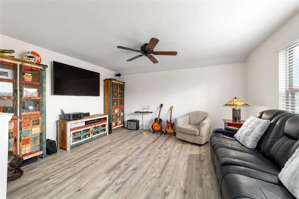 9300 SW 70th Loop Ocala FL 34481