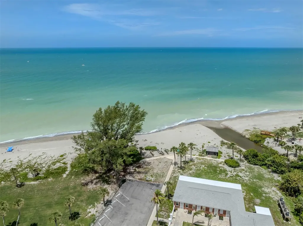 908 Villas Drive Venice FL 34285