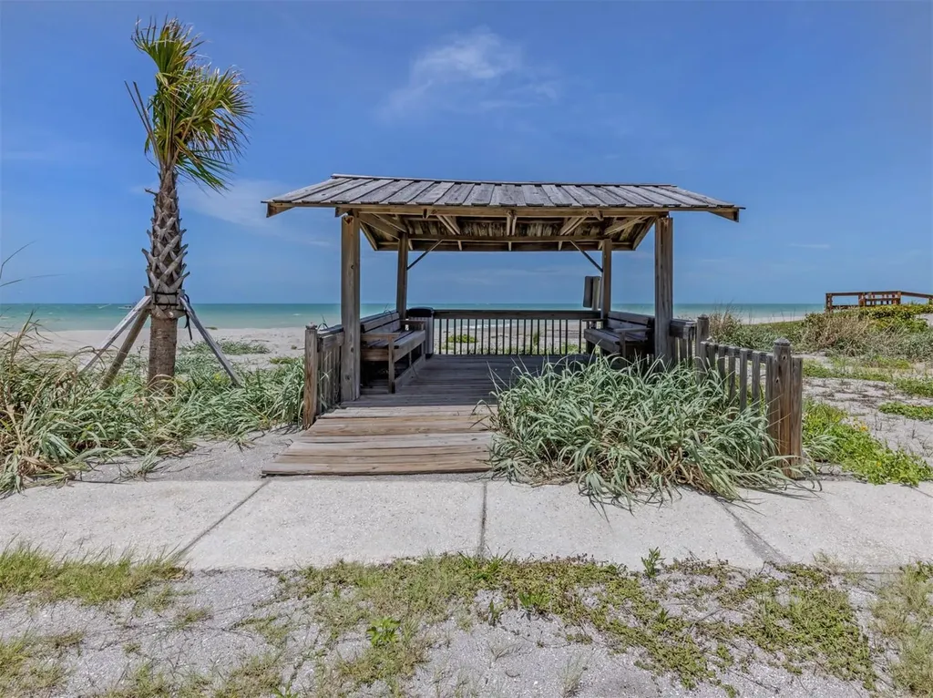 908 Villas Drive Venice FL 34285