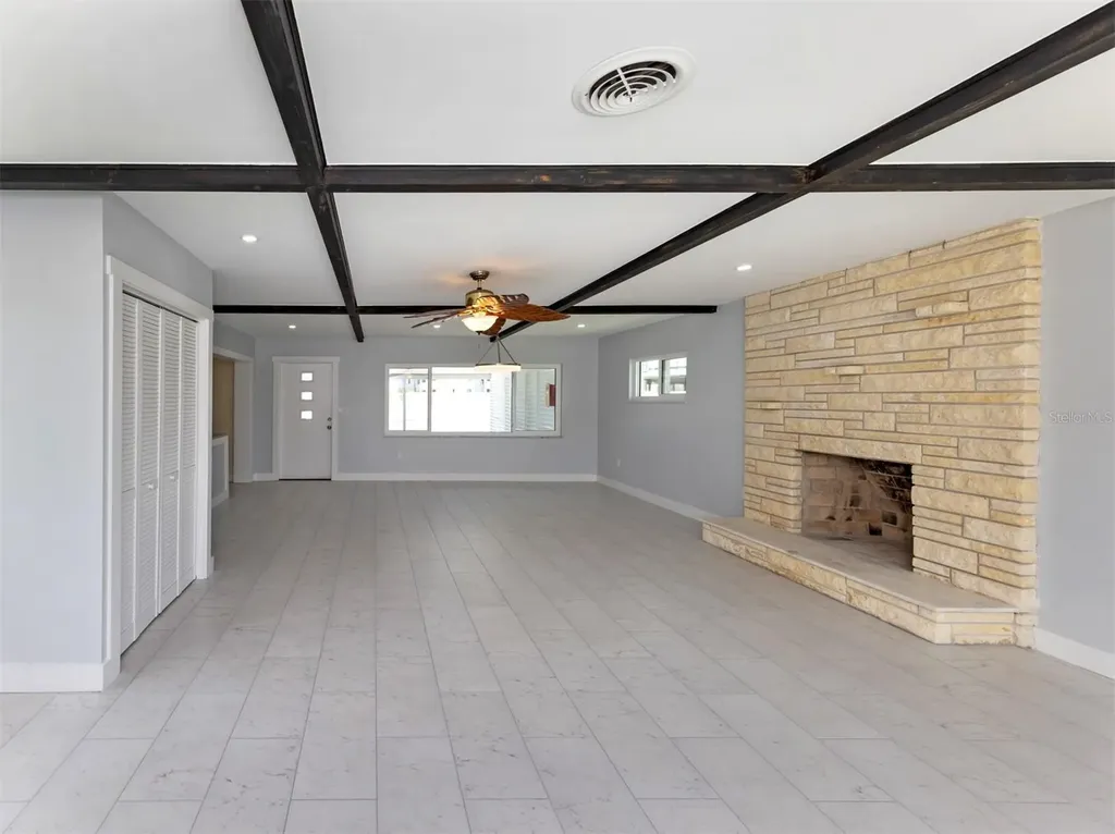 908 Villas Drive Venice FL 34285
