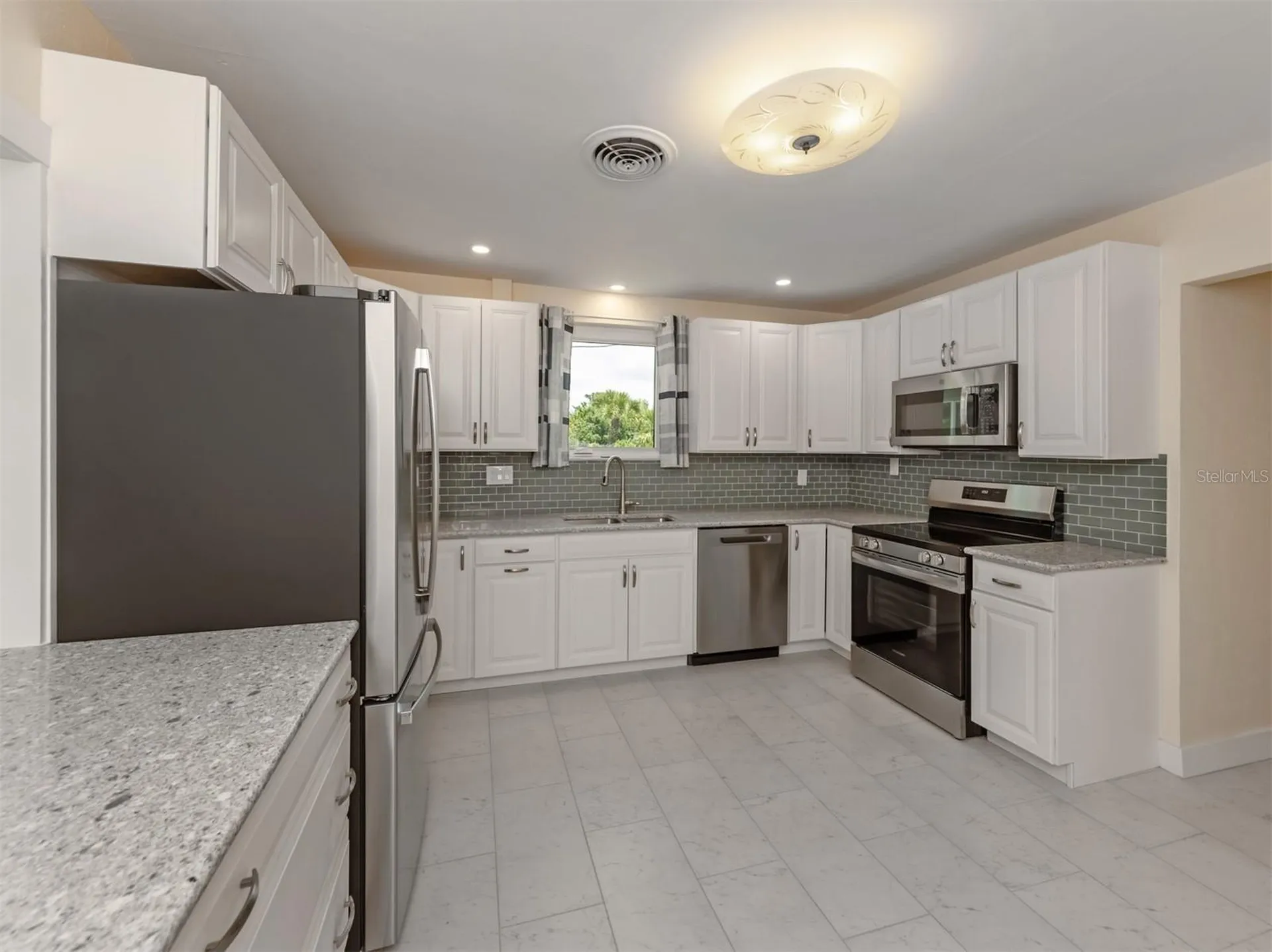 908 Villas Drive Venice FL 34285