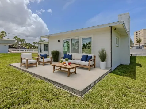 908 Villas Drive Venice FL 34285
