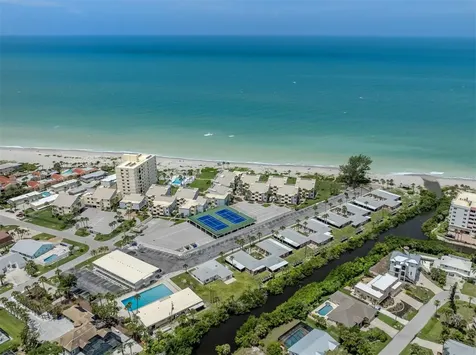 908 Villas Drive Venice FL 34285