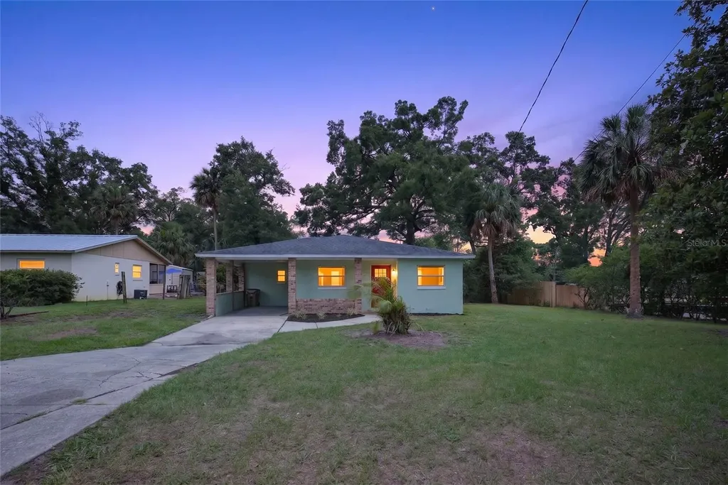 25342 Carnoustie Drive Sorrento FL 32776