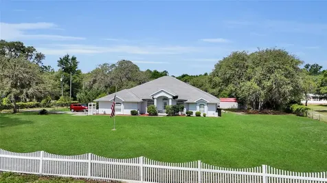 5260 SW 176th Avenue Dunnellon FL 34432