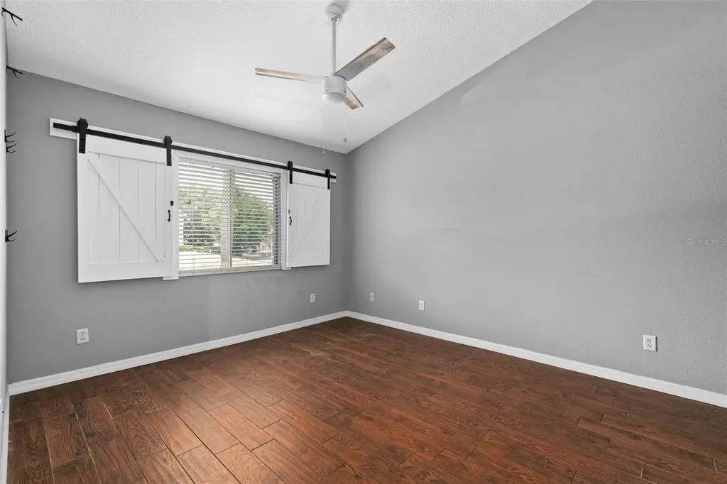 155 N Pearl Lake Causeway Altamonte Springs FL 32714