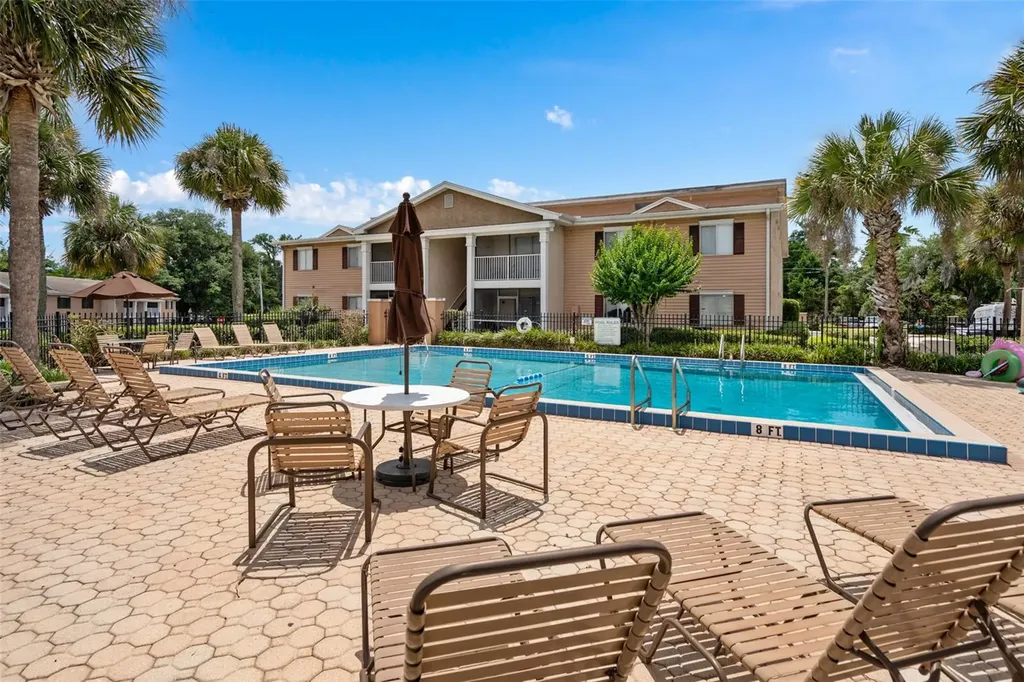 155 N Pearl Lake Causeway Altamonte Springs FL 32714