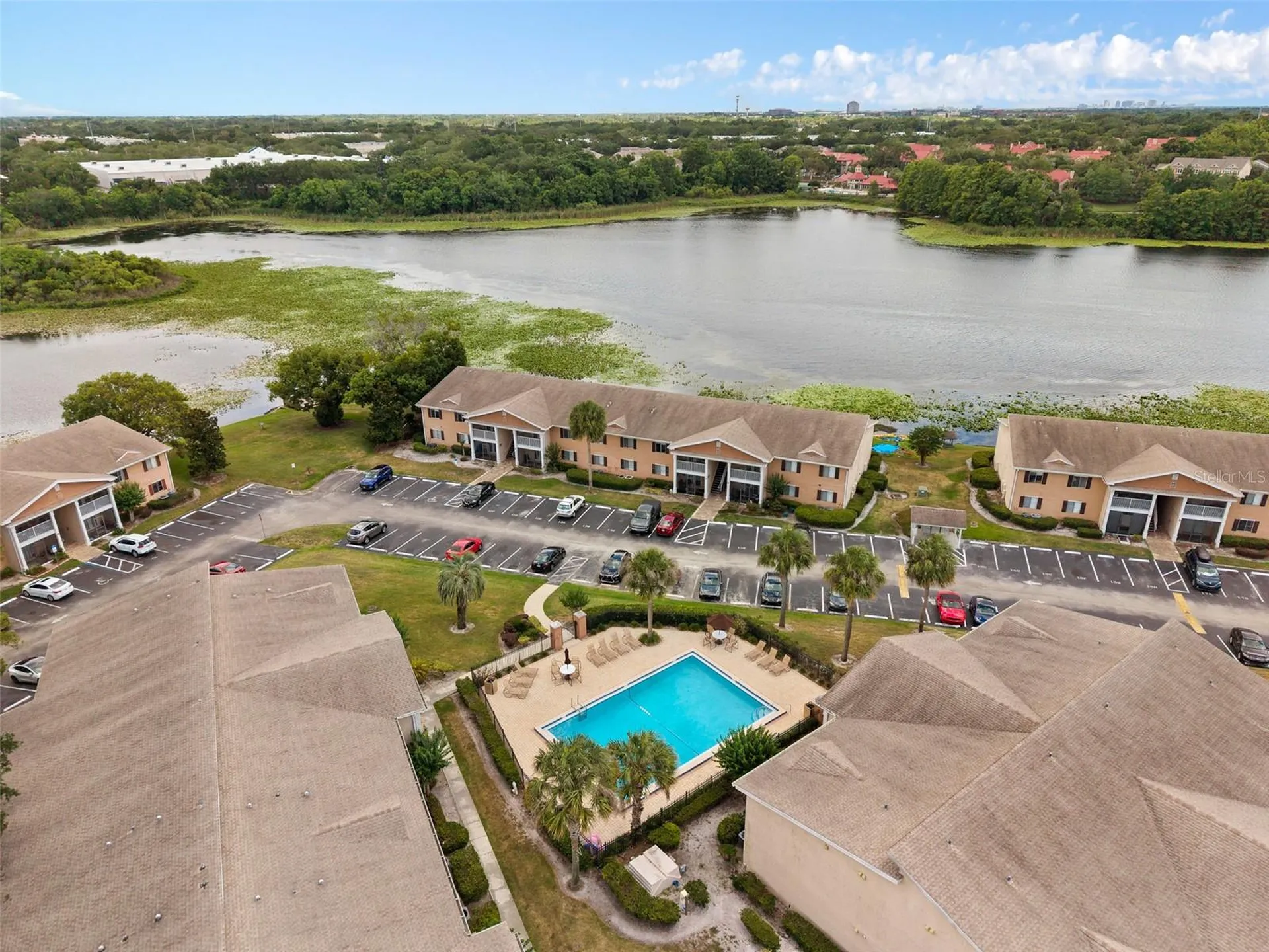 155 N Pearl Lake Causeway Altamonte Springs FL 32714